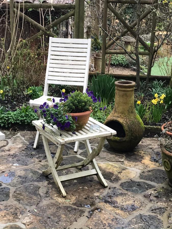 Dove Cottage Bisley  Exterior foto