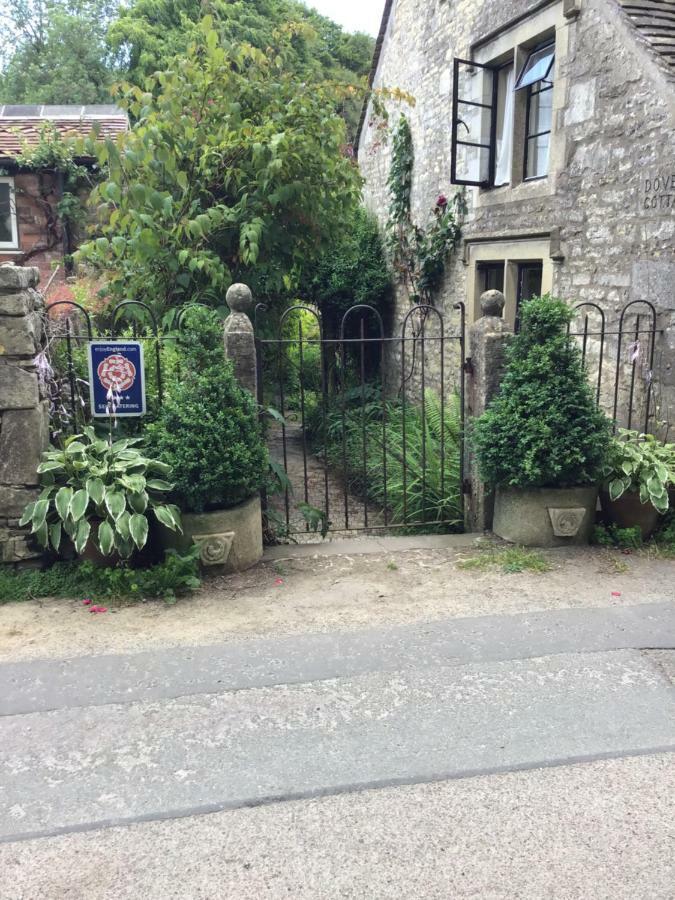 Dove Cottage Bisley  Exterior foto
